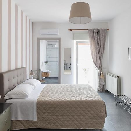 B&B Vicolo Garibaldi Valguarnera Caropepe Экстерьер фото
